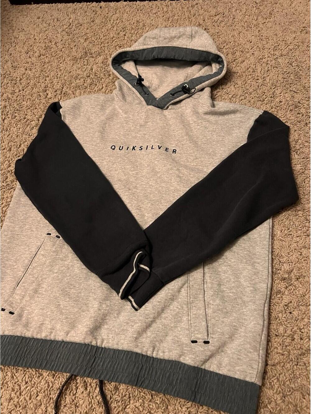 Quiksilver Gray Surf Ski Skate Style Hoodie Sweatshirt Men’s Size Medium